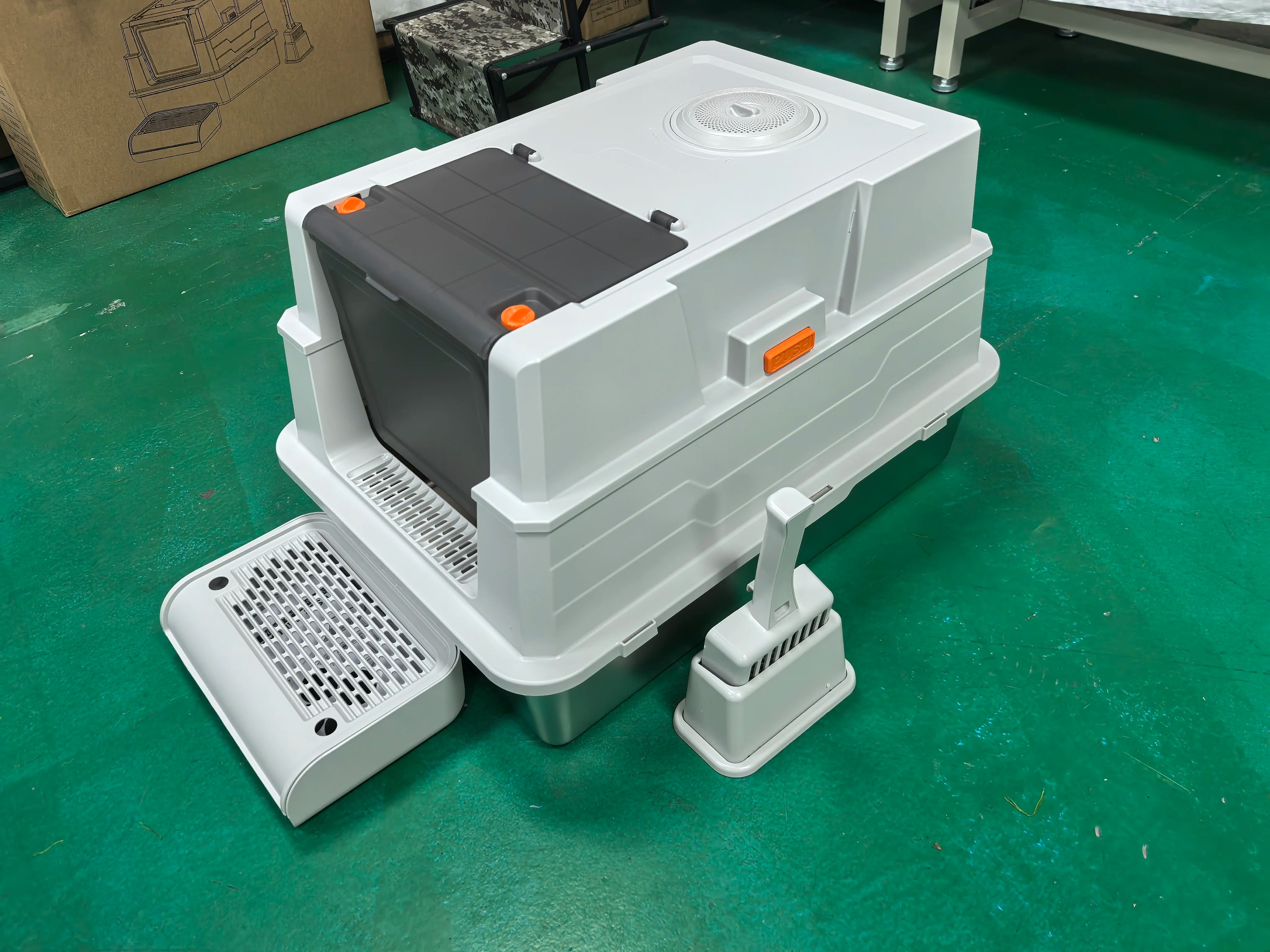 Bac à litière inox avec couvercle