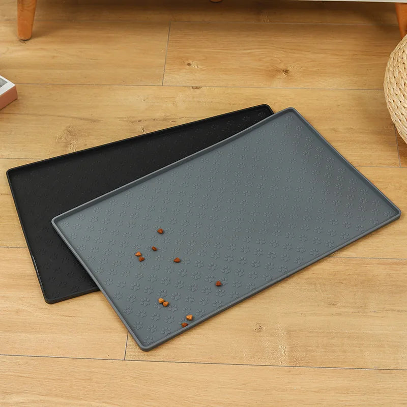 Tapis en silicone pour chien pour boire et manger