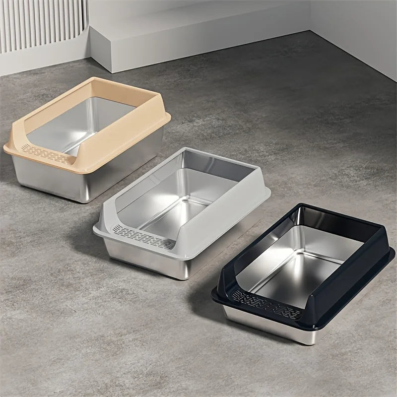 Bac à litière semi-fermé et résistant aux éclaboussures