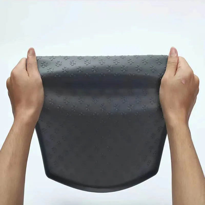 Tapis en silicone pour chien pour boire et manger