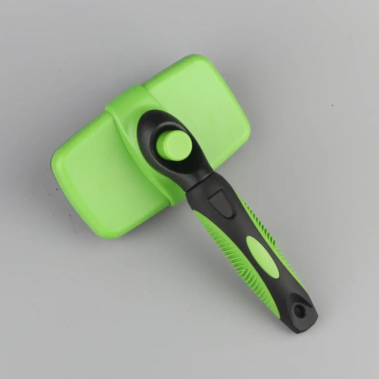 Brosse autonettoyante pour poils d’animaux