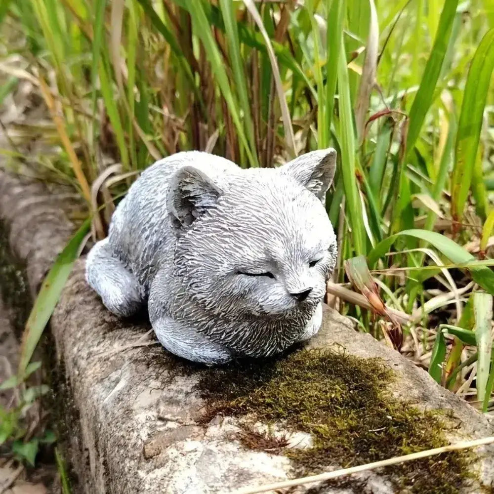 Cat Ornament Resin Cat Statue Realistic Cartoon Cat Sculpture Unique Art Figurines Ornaments Home Decor - Resin