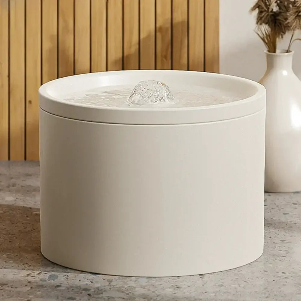 Distributeur d’eau automatique pour chats - white