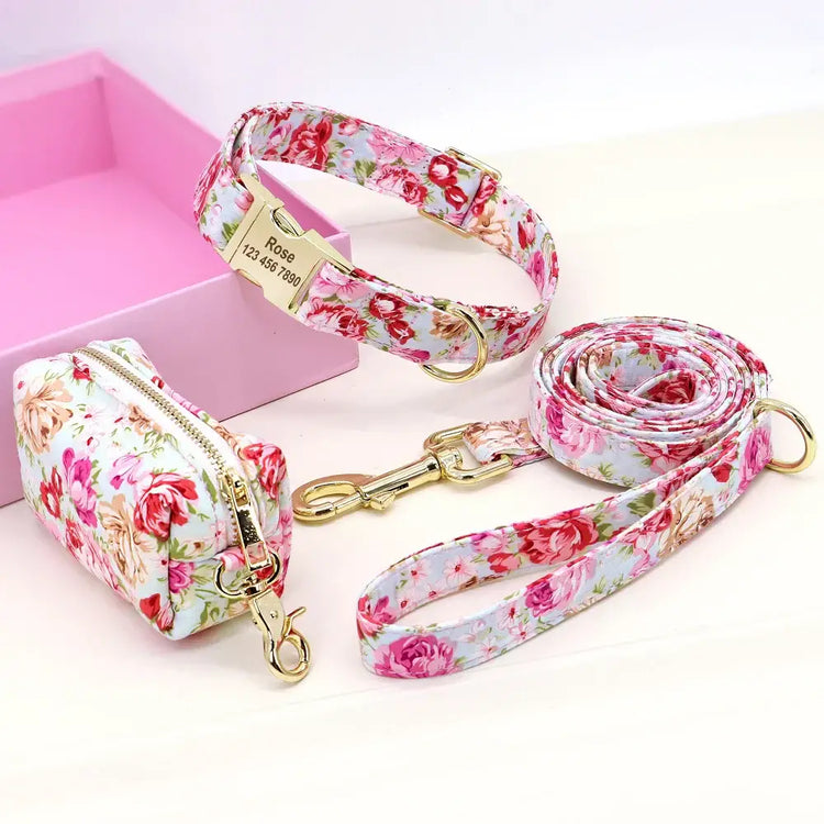 Ensemble collier et laisse pour chien à fleurs