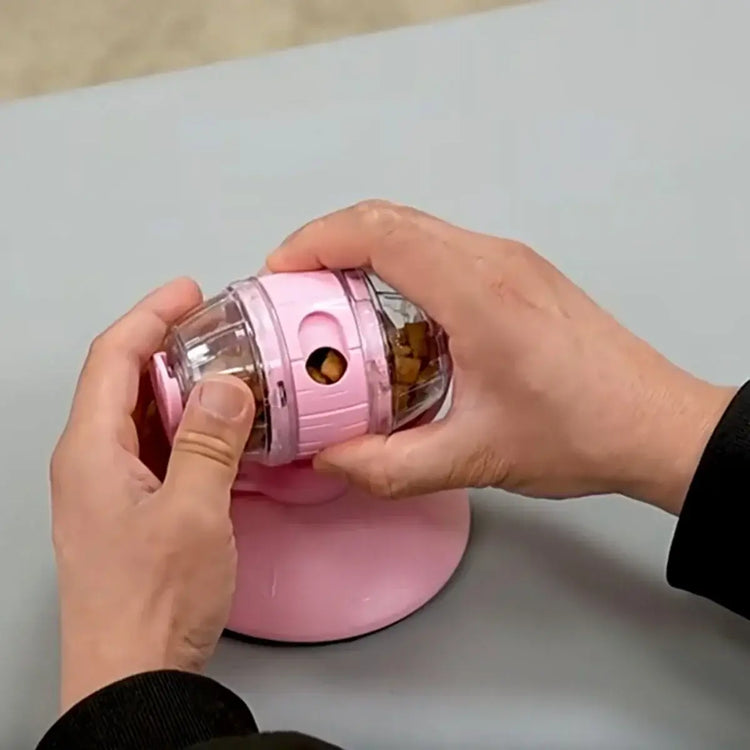 Interactive Rotating Cat Feeder Toys Slow Feeding Puzzle Toy for Indoor Cats Small/Medium Cat Having Fun Cute Food