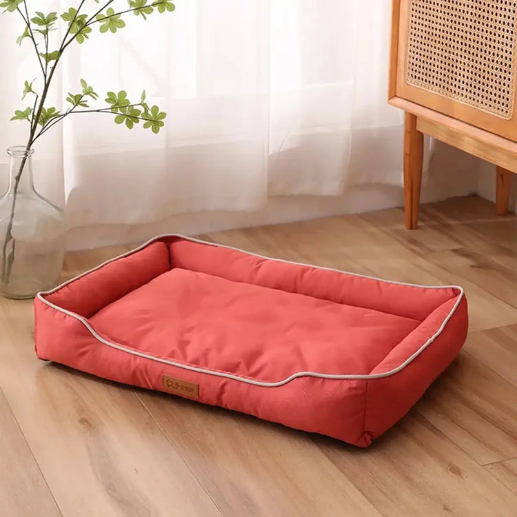 Lit carré pour chien Four Season - Red / M-47x34x9cm