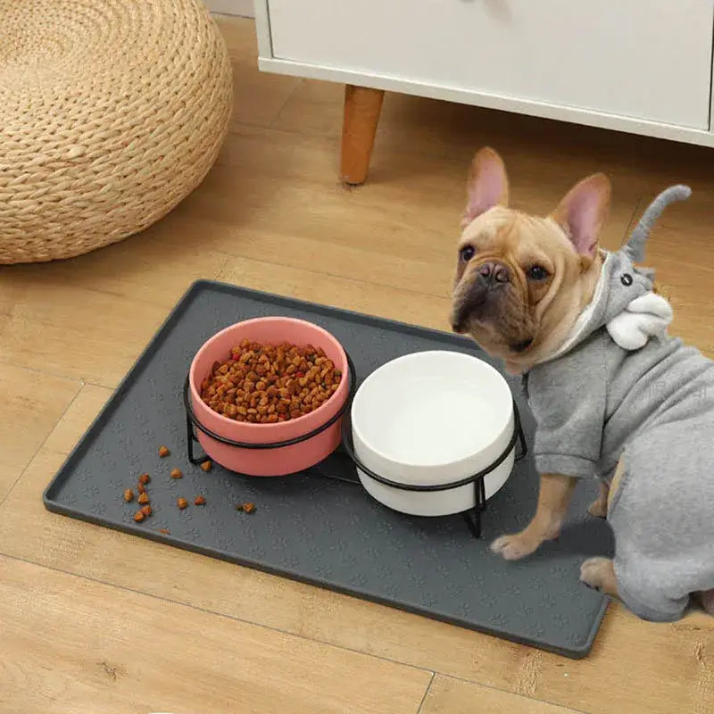 Tapis en silicone pour chien pour boire et manger